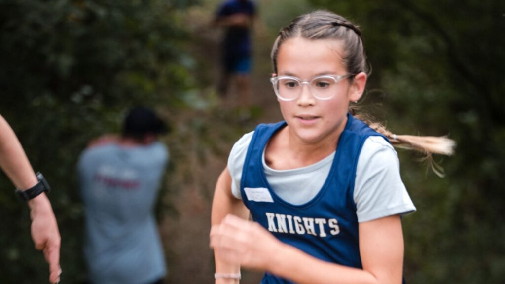 Girl runners knights team event